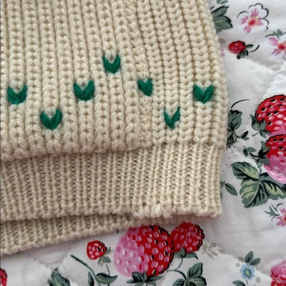 Beautiful Vintage Wool Cardigan Sweater with Horse Detail - Picture 8 of 12